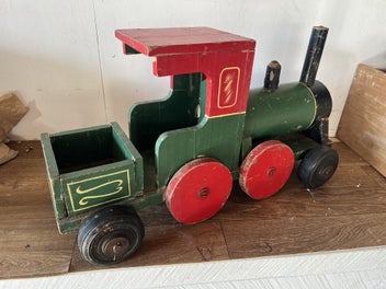 Image 1 of 7