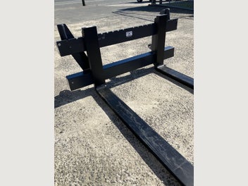 Image 1 of 7