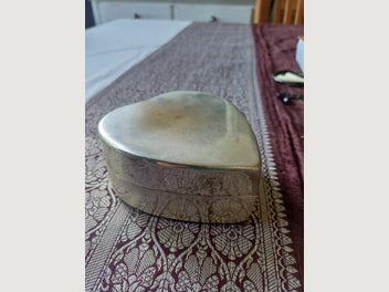 Image 1 of 7