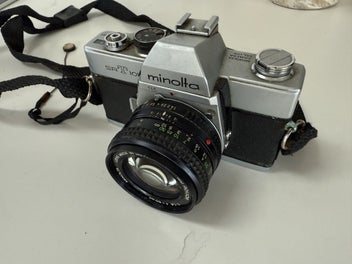 Image 1 of 5
