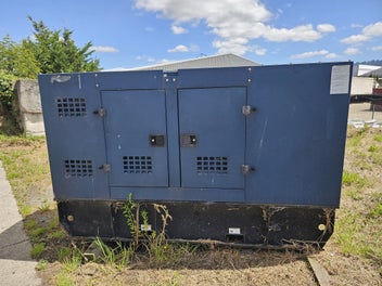 Image 1 of 7