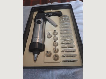 Image 1 of 5