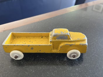 Image 1 of 3