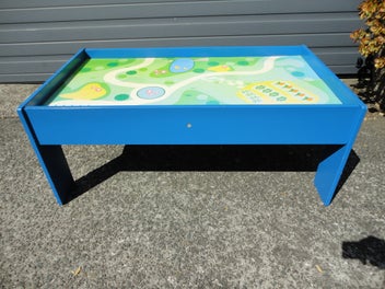 Image 1 of 7