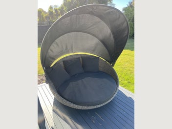 Image 1 of 6