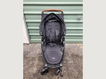 Image 1 of 7