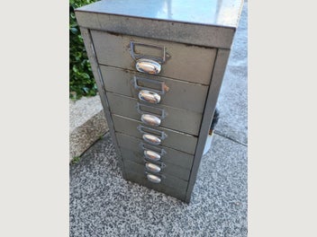 Image 1 of 5