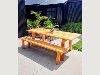 Image 1 of 8