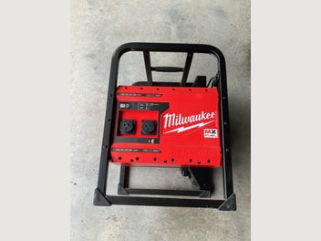 Image 1 of 6