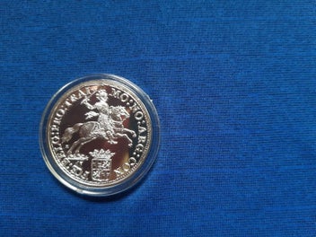 Image 1 of 3