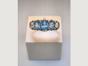 Image 1 of 8
