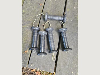 Image 1 of 4