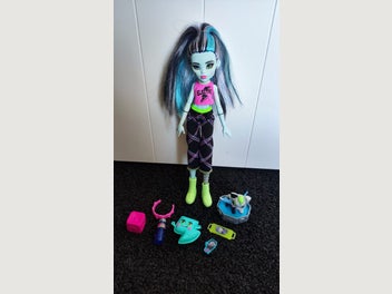 Image 1 of 5