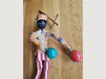 Image 1 of 5