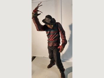 Image 1 of 4