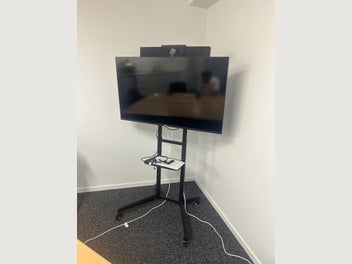 Image 1 of 6