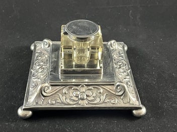 Image 1 of 8