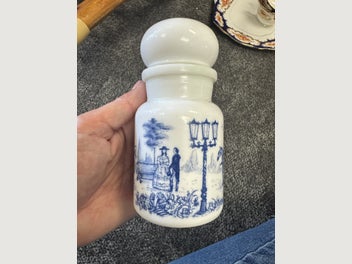 Image 1 of 6