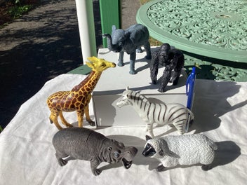 Image 1 of 3
