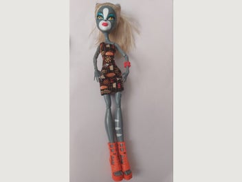 Image 1 of 3
