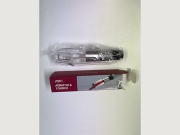 Image 1 of 7