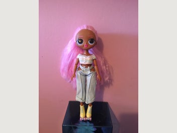 Image 1 of 8
