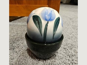 Image 1 of 3