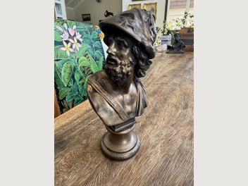 Image 1 of 6
