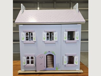 Image 1 of 4