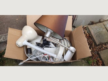 Image 1 of 7