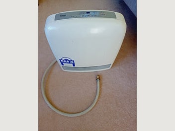 Image 1 of 3