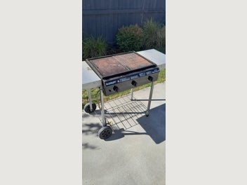 Image 1 of 8