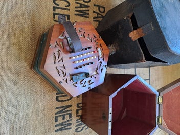 Image 1 of 6