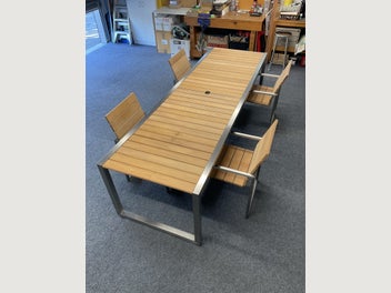 Image 1 of 7
