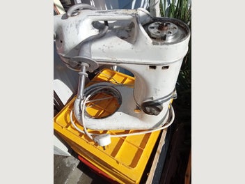 Image 1 of 3