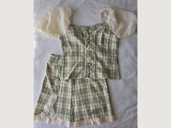 Image 1 of 8