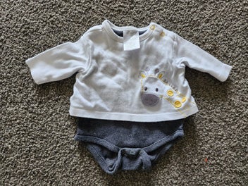 Image 1 of 3
