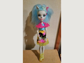 Image 1 of 4