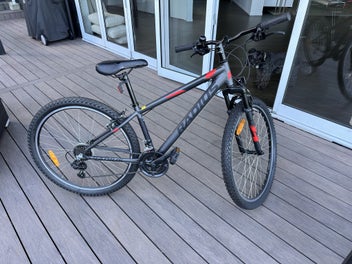 Image 1 of 5