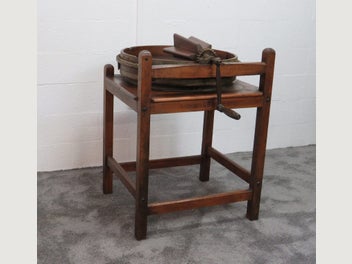 Image 1 of 8
