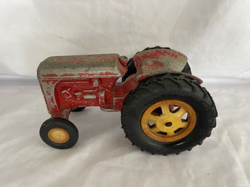 Image 1 of 5