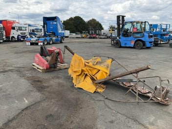 Image 1 of 20