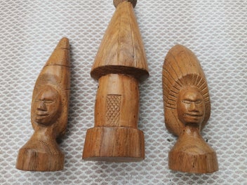 Image 1 of 8