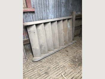 Image 1 of 7