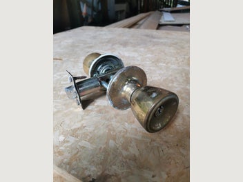 Image 1 of 3