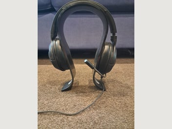 Image 1 of 7