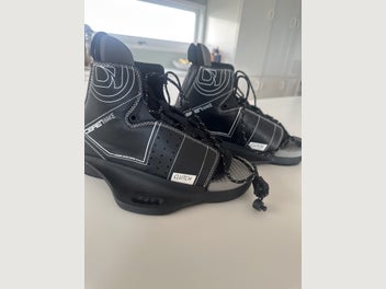Image 1 of 4