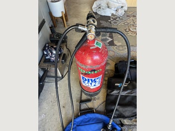 Image 1 of 4