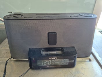 Image 1 of 7