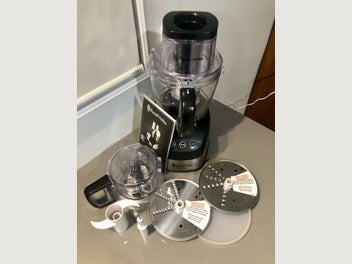 Image 1 of 4